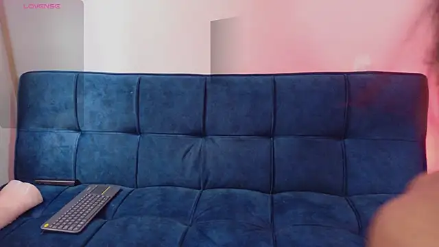 lilybloom69 online show from March 20, 7:30 pm