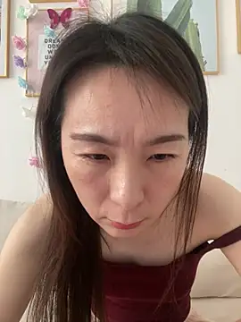 you-005 online show from March 5, 2:40 am