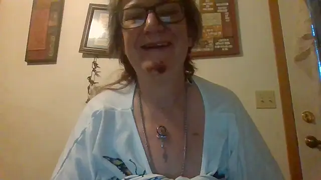 becky1111 online show from May 27, 10:56 am