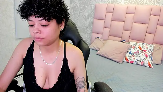 Sasha Venom online show from February 25, 2:10 am