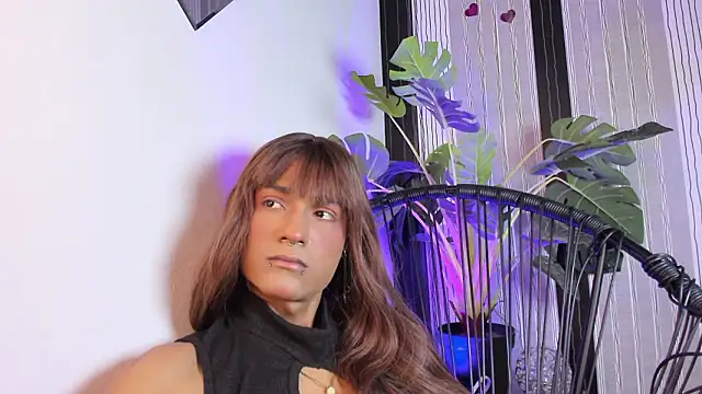 tiffanyy 777 online show from March 10, 4:27 am