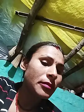 Cuty priti online show from February 5, 5:38 pm