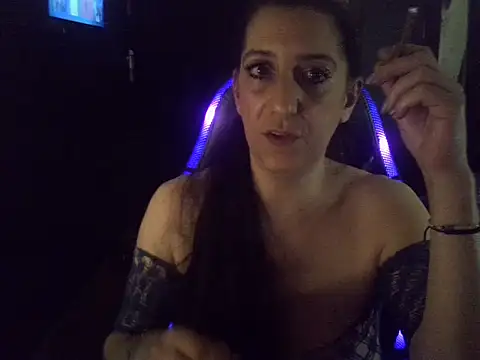 labelgecoquine online show from April 20, 7:39 pm