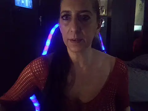 labelgecoquine online show from April 11, 9:07 pm