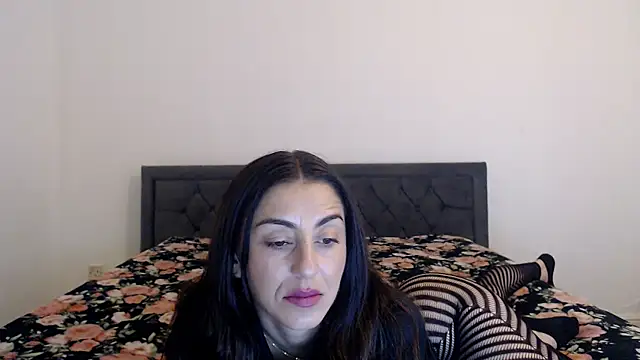 Stella John online show from September 22, 6:01 am