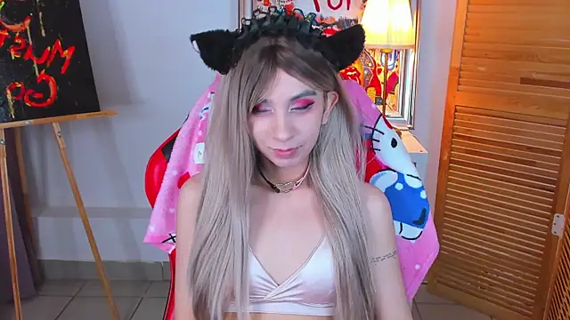 lesilos online show from April 7, 1:40 am