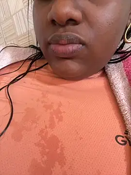 amorasecy online show from April 9, 1:38 pm