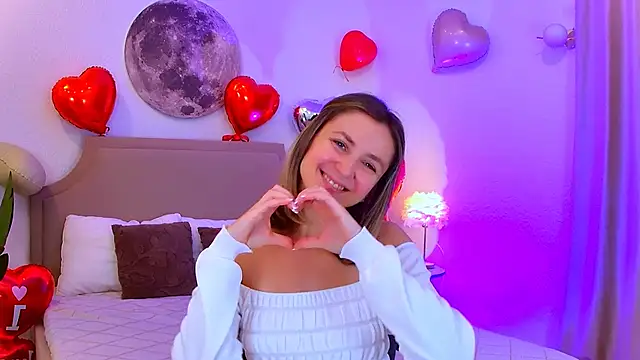 EmeraldGlow online show from February 13, 3:02 pm