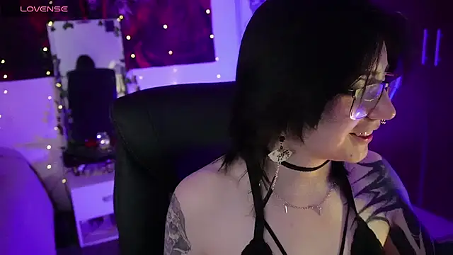 miami 18  online show from March 12, 12:46 am