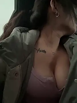 Molly-xiao online show from March 19, 9:57 am