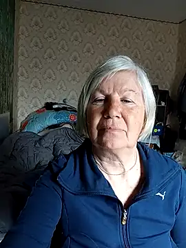 KlaudiaDarling online show from March 28, 6:46 am