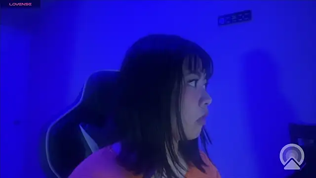 kuromixx444 online show from February 11, 6:48 am