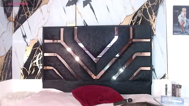 yessbooscs online show from December 23, 5:00 am