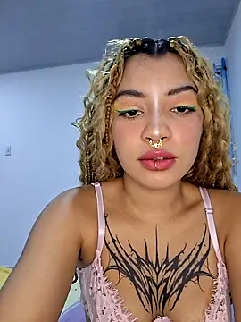 Ashnikko   online show from February 10, 4:37 am