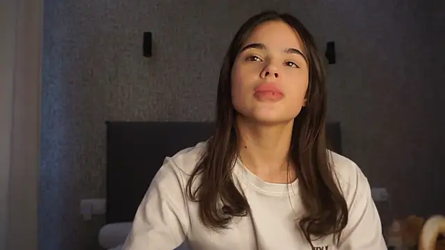 linclars online show from April 8, 1:24 pm