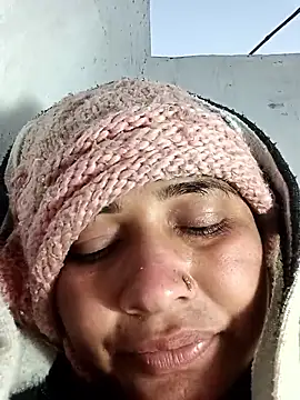 Punam sing online show from January 12, 1:22 am