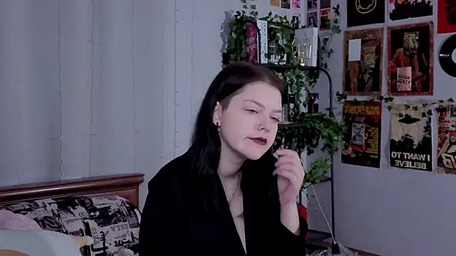 BevHanni online show from January 16, 8:05 pm