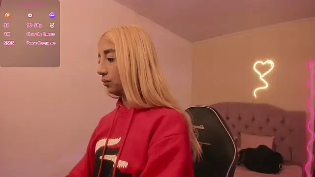 IRINA TAY1 online show from February 7, 7:18 pm