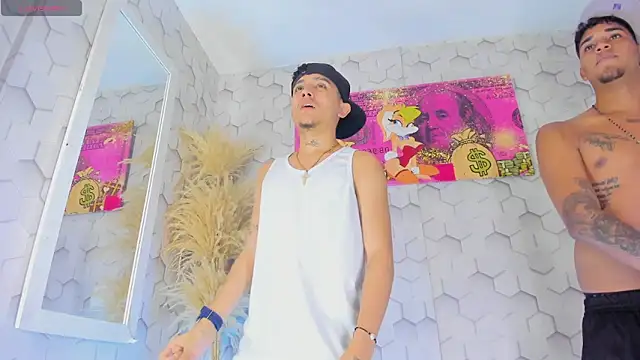 Tayler Hot Boy online show from January 8, 9:19 pm