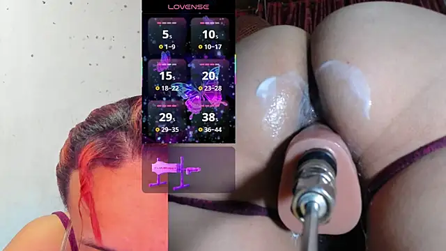 erikaradiante online show from February 4, 4:04 am