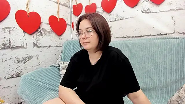 Sweetie Rozzy online show from May 6, 1:31 am