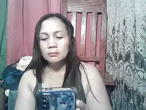 prettymomma24xx online show from April 2, 1:41 pm