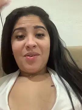 kahraujo online show from May 28, 8:29 pm