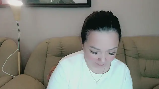 infinity loveliness online show from November 7, 6:30 am