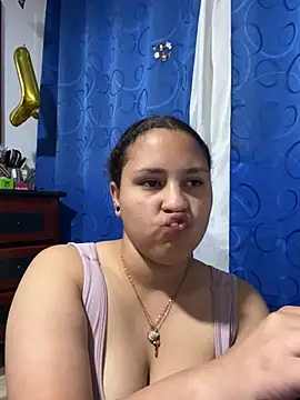 Selene Voon online show from April 12, 3:31 am