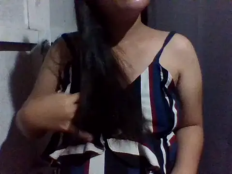 sweetprinces08 online show from April 8, 6:43 pm