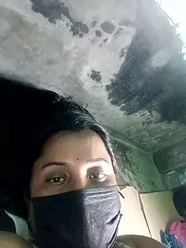 debpriyasen92 online show from March 2, 7:48 am