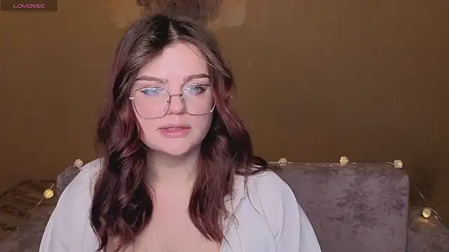 MilkyPop  online show from February 26, 9:41 am