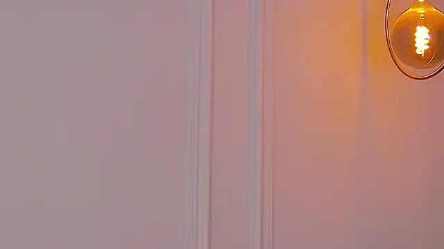 AriannaRuss online show from March 22, 8:20 am