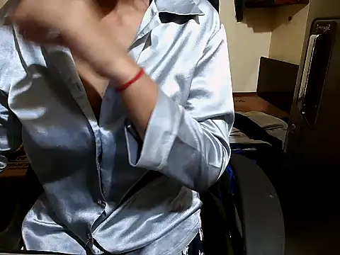 Prisha-SIngh online show from March 16, 10:57 pm