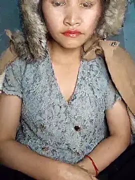 yumyum112 online show from January 18, 5:37 am