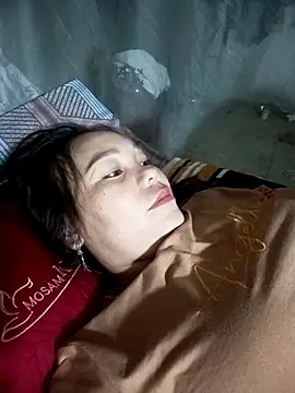 vanvan005 online show from March 29, 10:20 pm