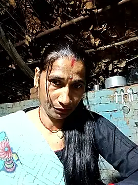 Hot bhi38 online show from May 13, 7:52 pm