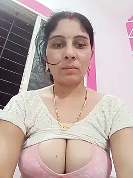 Hot ree85 online show from May 31, 6:30 am