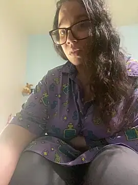 bellakay19 online show from February 15, 4:04 am