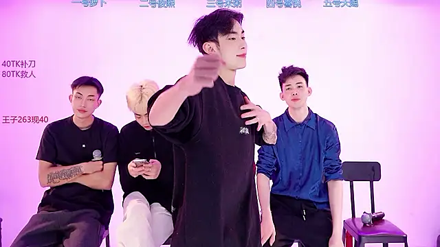 HD-stick998 online show from February 1, 8:35 am