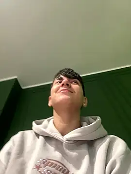 ravenryx online show from January 19, 6:42 am