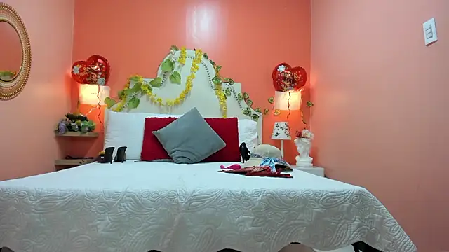 Dalila Najjar  online show from March 4, 3:18 pm