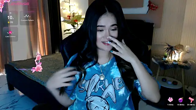 simplykhate online show from March 25, 12:49 am