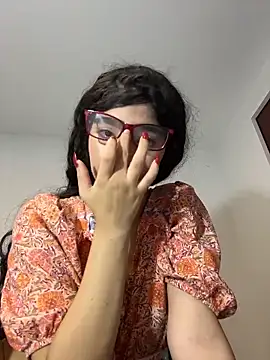 dani bela online show from February 3, 6:40 am