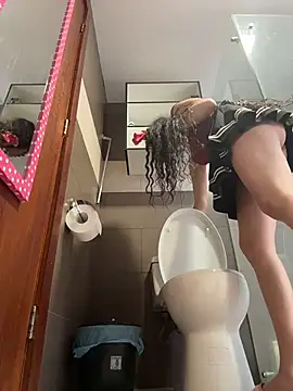 dani bela online show from February 11, 10:33 pm