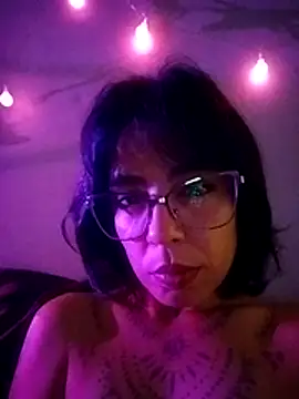 betty amorosa online show from March 10, 5:11 am