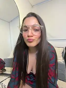 EVA WILD1 online show from February 14, 9:28 pm