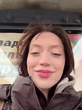 estalavista online show from January 9, 12:09 pm