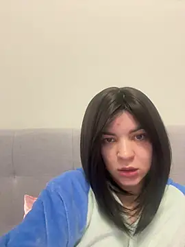 Lily Lii online show from January 16, 6:37 pm