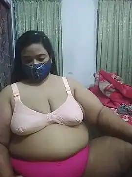 momo loves online show from March 10, 6:12 pm